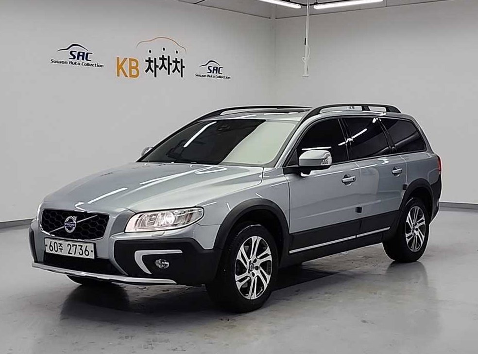 볼보 XC70 D4