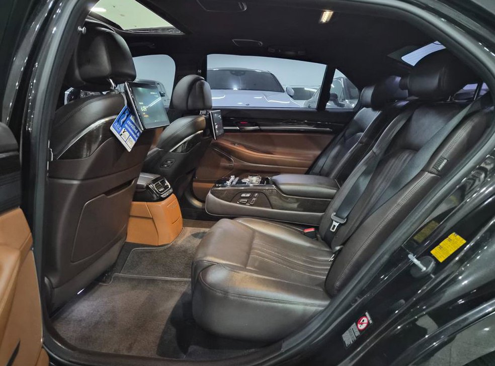 제네시스 G90 3.3 T AWD 사진 11