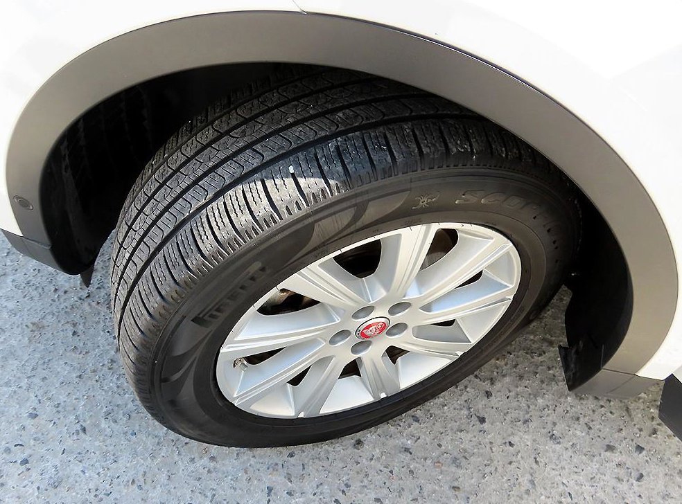 재규어 E-PACE P250 S 사진 20