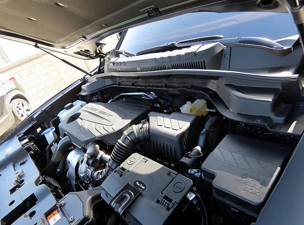KG모빌리티(쌍용)  토레스 1.5 GDI-T 2WD 사진 19