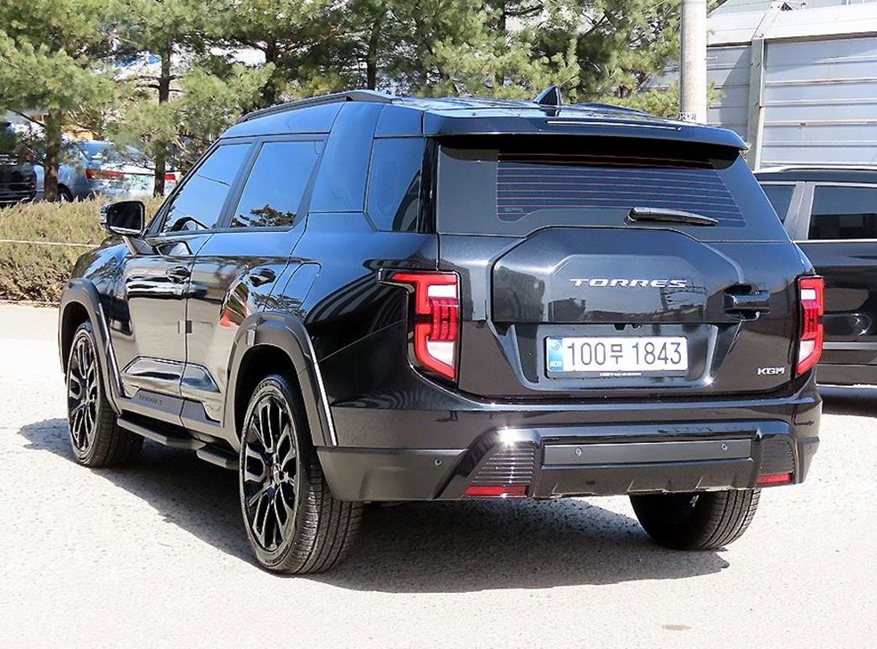 KG모빌리티(쌍용)  토레스 1.5 GDI-T 2WD 사진 3