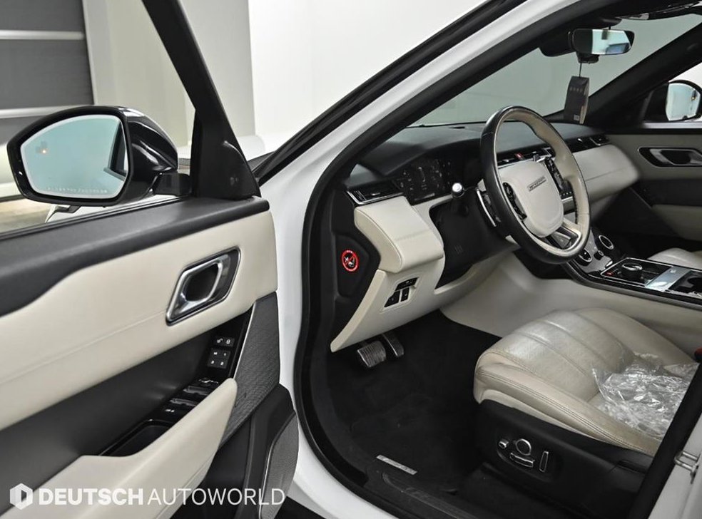 랜드로버 레인지로버 벨라 3.0 D300 R-다이나믹 HSE 사진 11