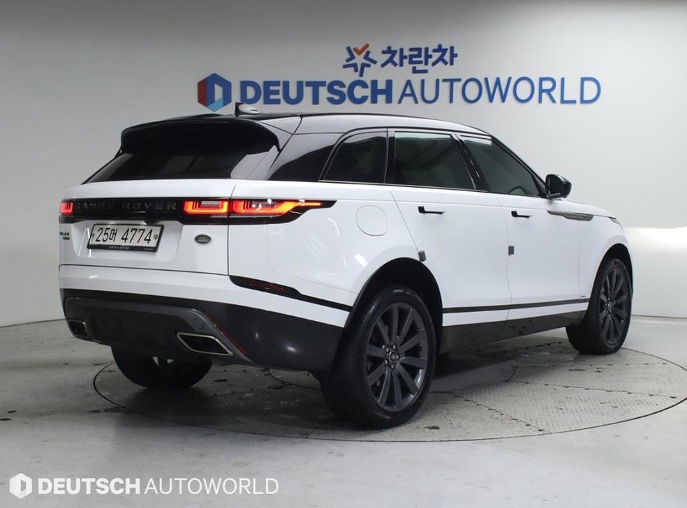 랜드로버 레인지로버 벨라 3.0 D300 R-다이나믹 HSE 사진 2