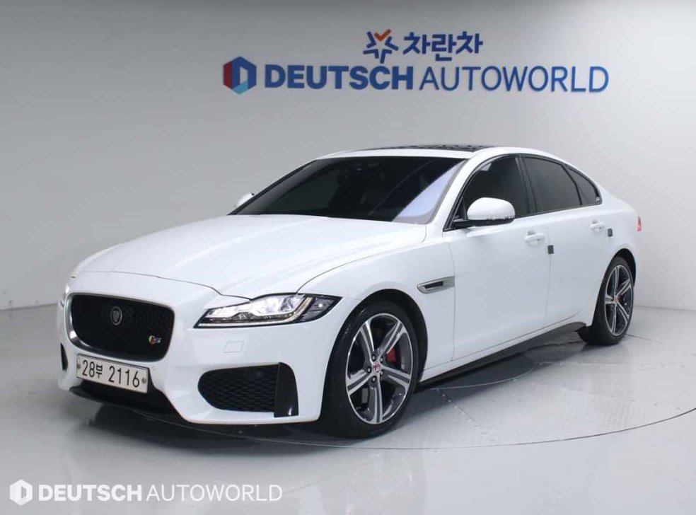 재규어 XF 3.5T R-SPORT AWD