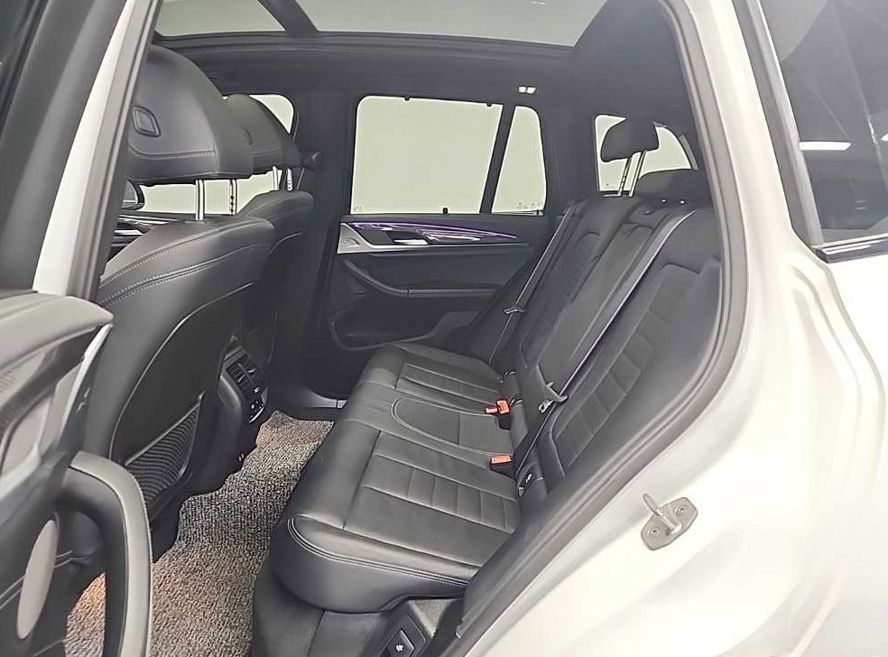 BMW X3 xDrive M40i 사진 12