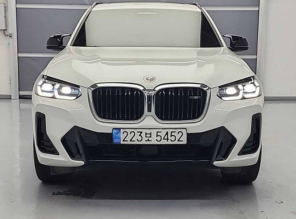 BMW X3 xDrive M40i 사진 2