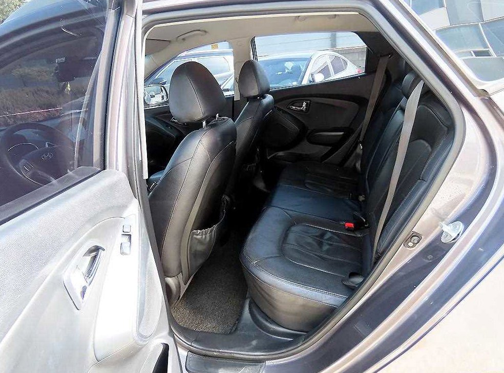 현대 투싼 2WD VGT LX20 사진 6