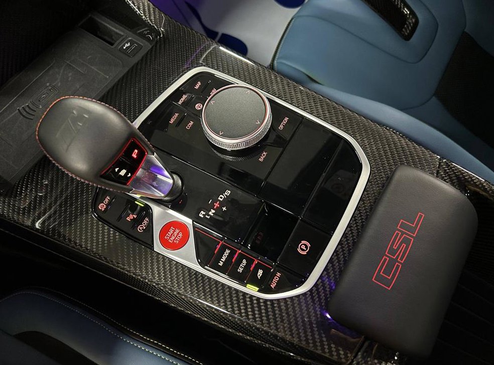 BMW 4시리즈 M4 CSL 사진 10