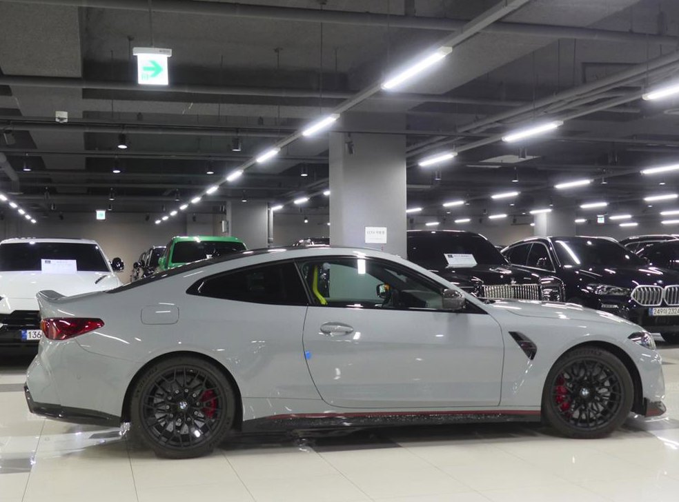 BMW 4시리즈 M4 CSL 사진 2