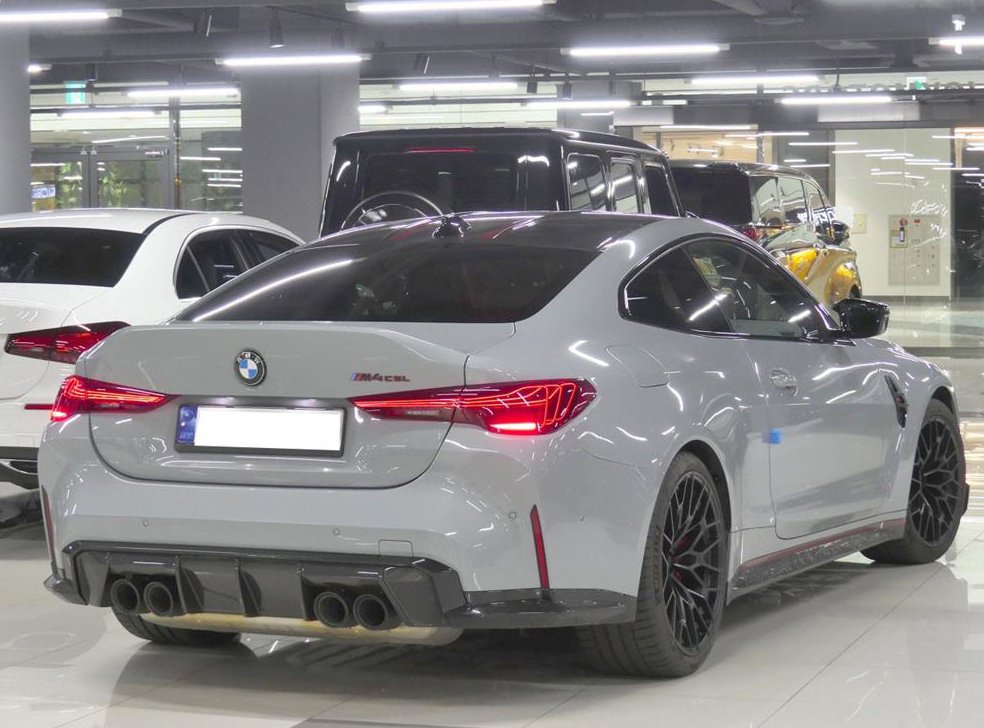 BMW 4시리즈 M4 CSL 사진 3