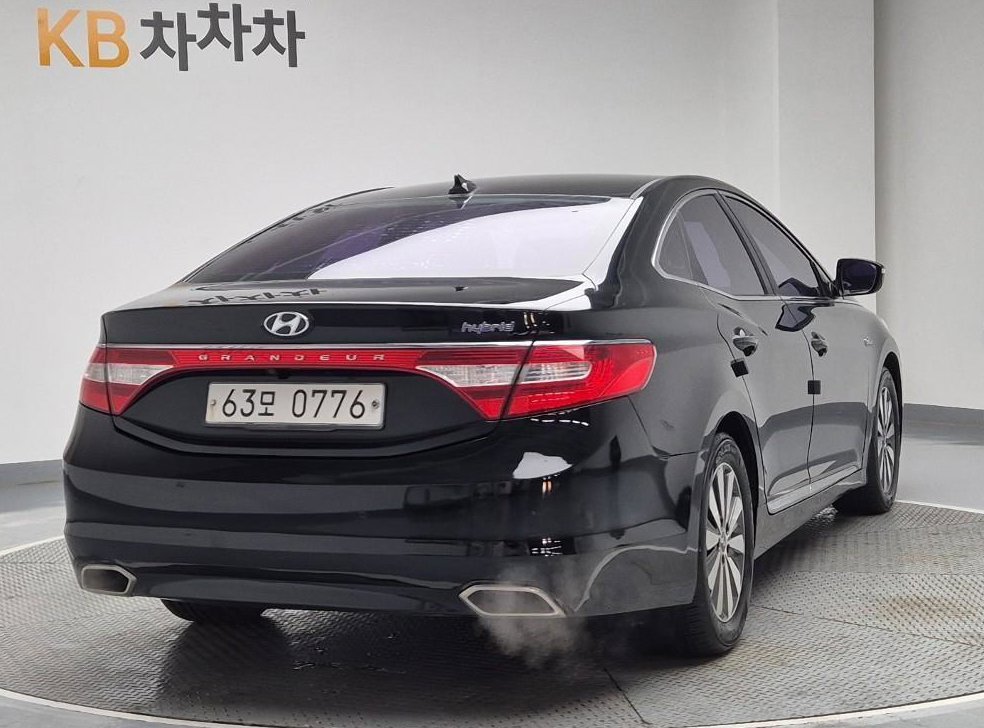 현대 그랜저 PREMIUM 사진 4