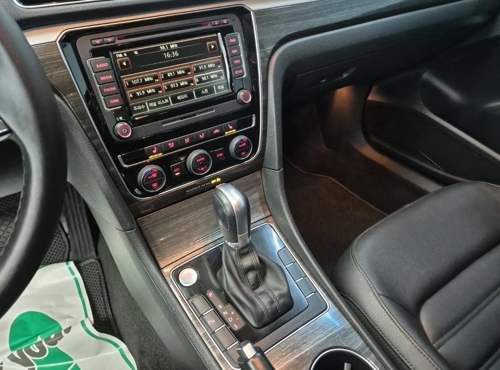폭스바겐 파사트 2.0 TSI 사진 10
