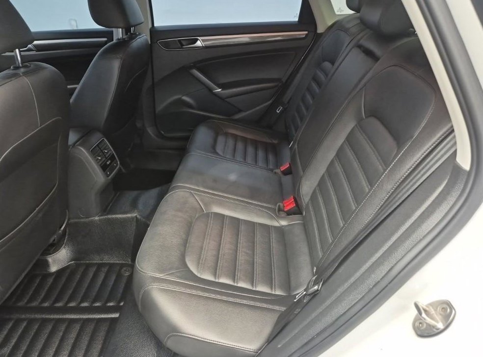 폭스바겐 파사트 2.0 TSI 사진 12