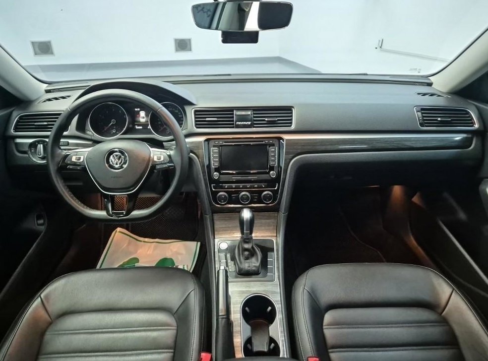 폭스바겐 파사트 2.0 TSI 사진 7