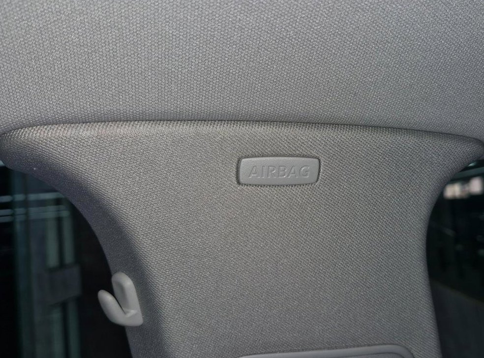폭스바겐 골프 1.6 TDI 블루모션 스타일에디션 사진 15