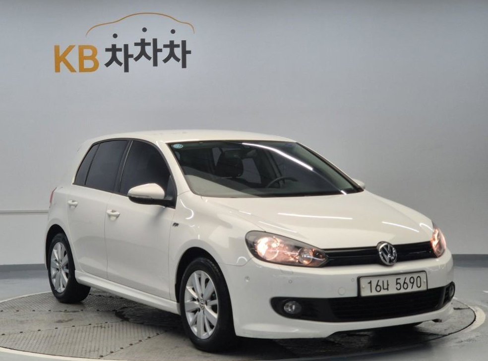 폭스바겐 골프 1.6 TDI 블루모션 스타일에디션 사진 4