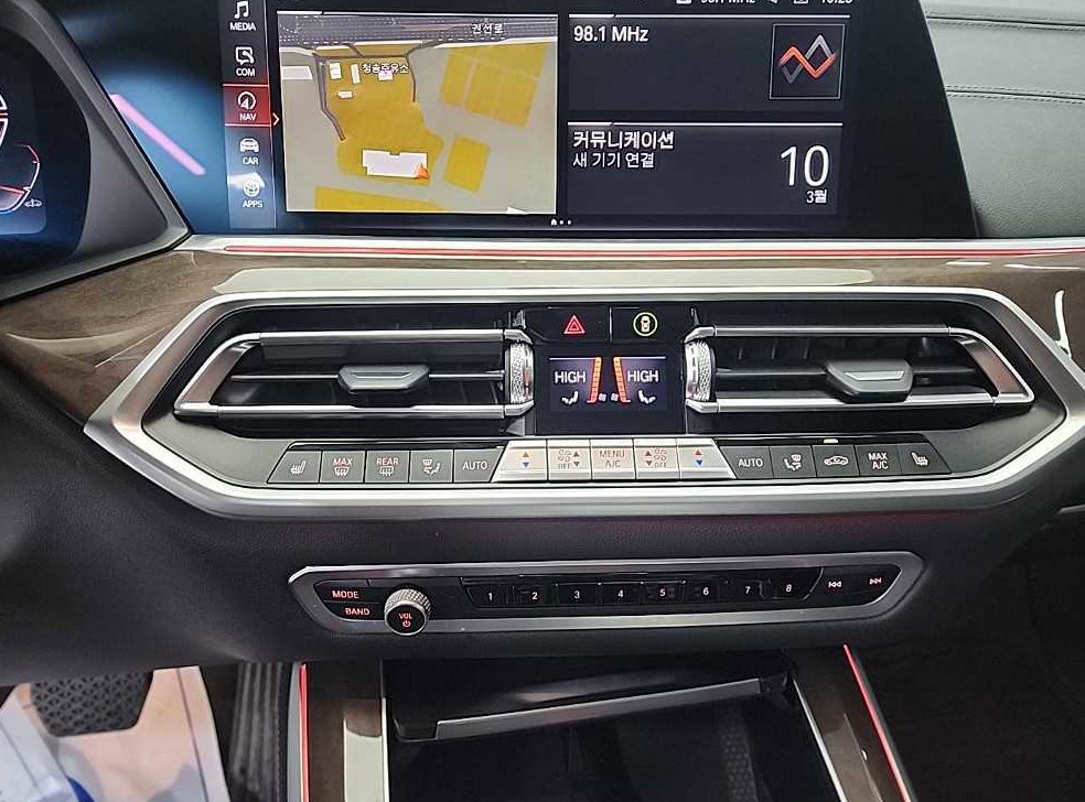 BMW X5 xDrive 30d xLine 사진 10