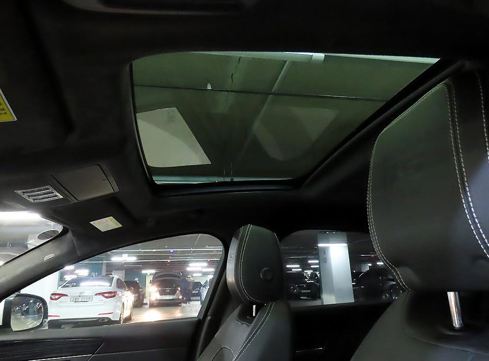 재규어 XF 3.0 S AWD 사진 17