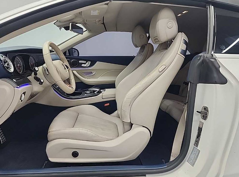 벤츠 E 클래스 E220d 카브리올레 사진 12
