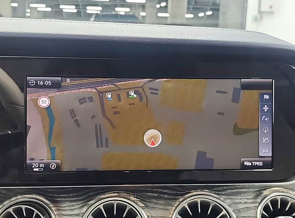 벤츠 E 클래스 E220d 카브리올레 사진 14