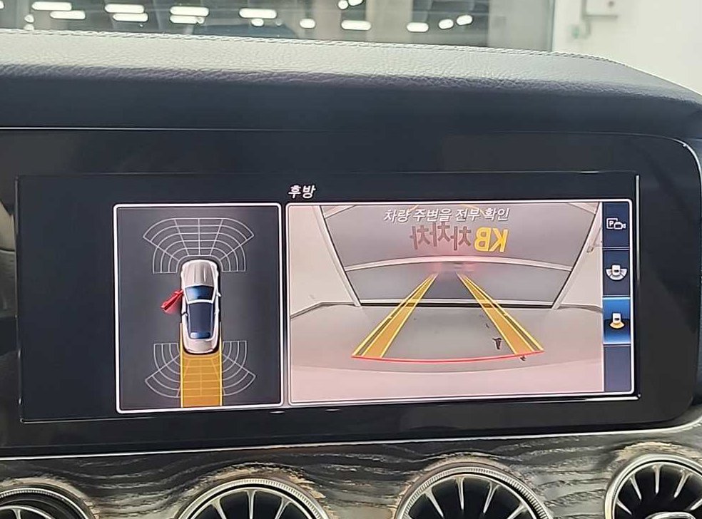 벤츠 E 클래스 E220d 카브리올레 사진 15