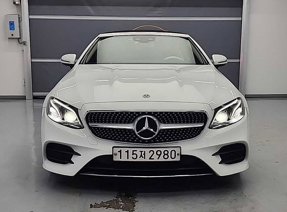 벤츠 E 클래스 E220d 카브리올레 사진 3