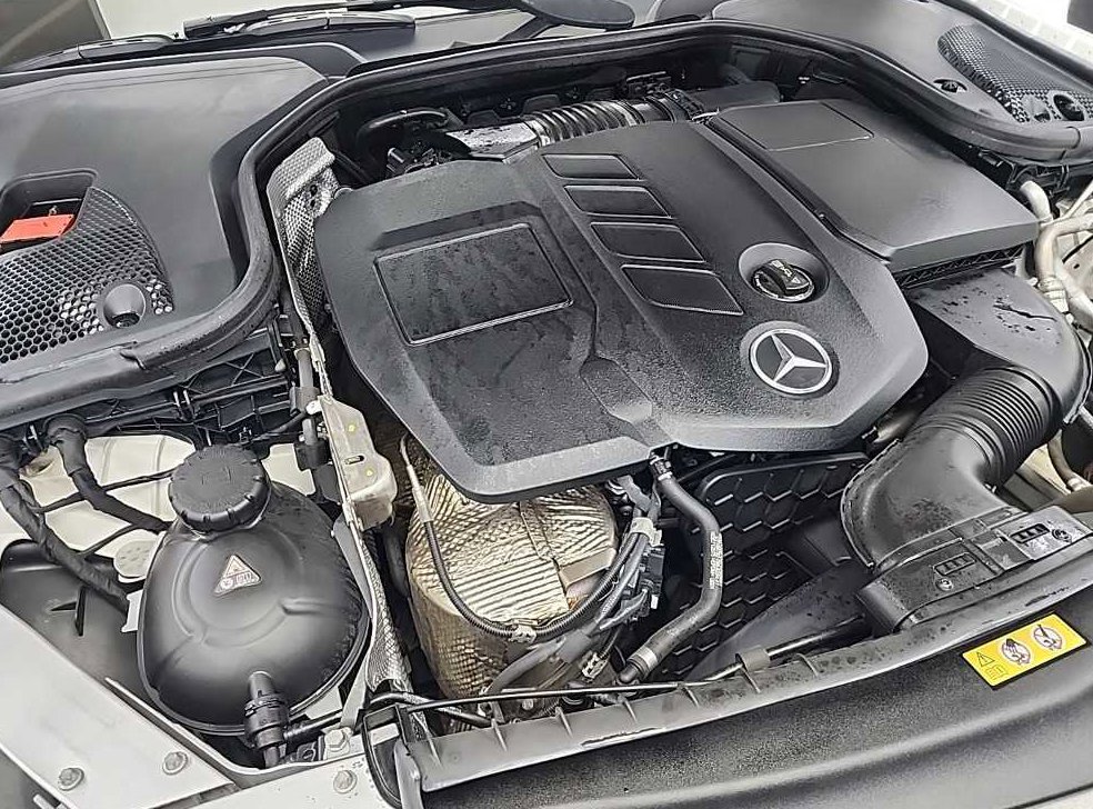 벤츠 E 클래스 E220d 카브리올레 사진 6