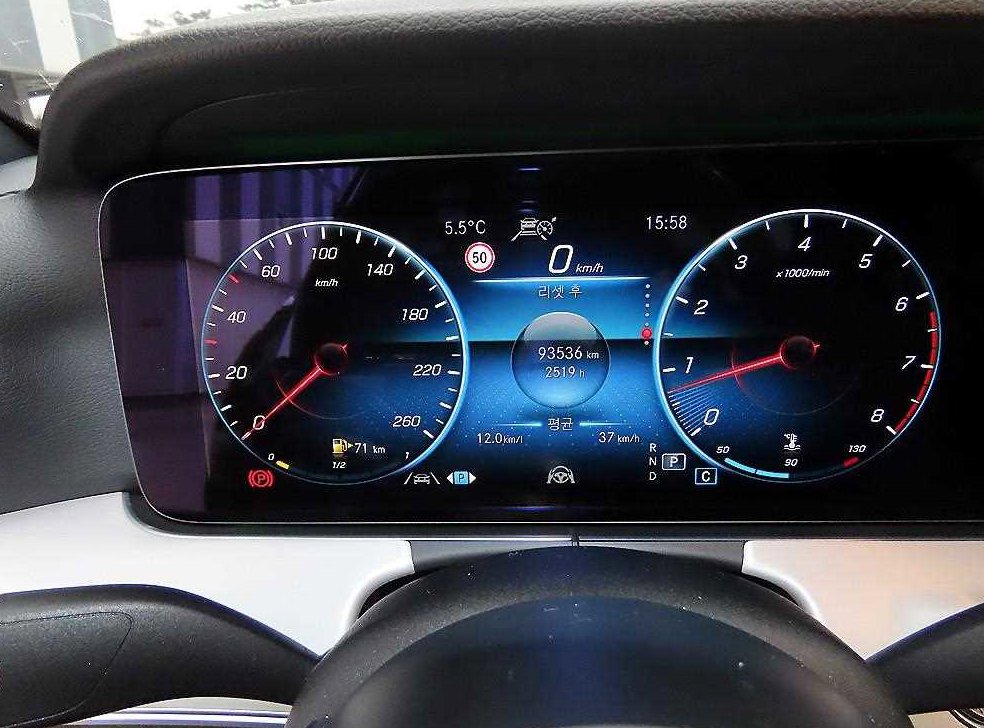 벤츠 E 클래스 E250 아방가르드 사진 9
