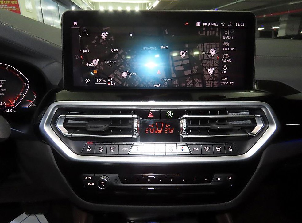 BMW X4 xDrive 20i xLine 사진 11