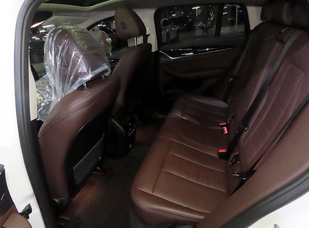 BMW X4 xDrive 20i xLine 사진 7