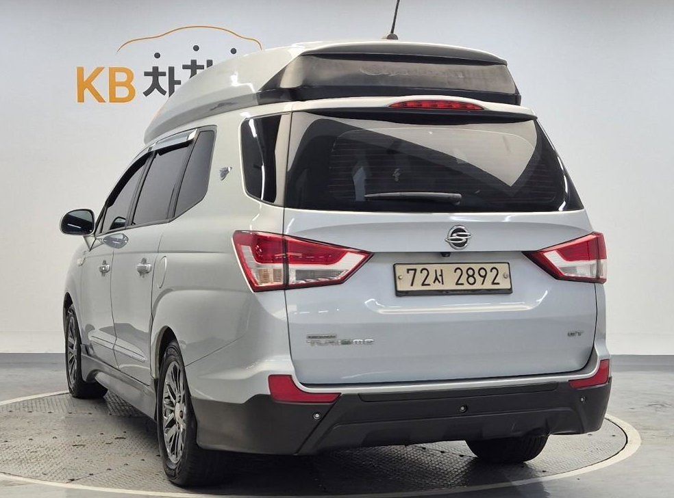 KG모빌리티(쌍용)  코란도 4WD 샤토 사진 2