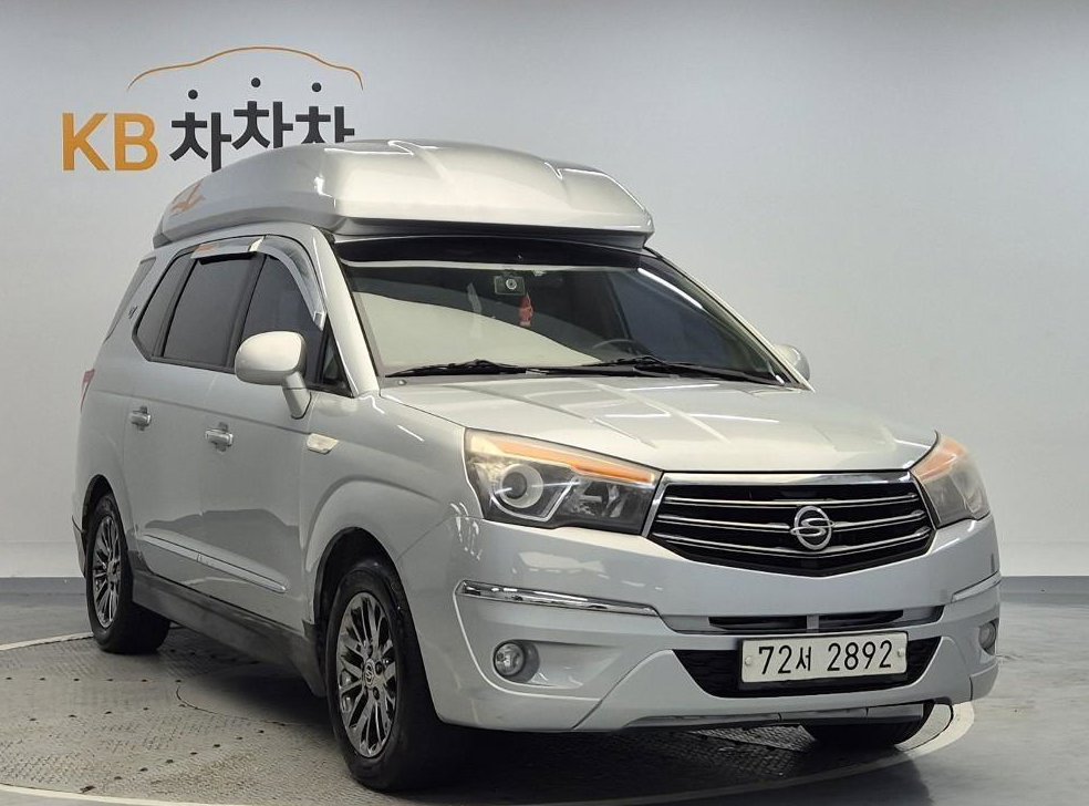KG모빌리티(쌍용)  코란도 4WD 샤토 사진 4