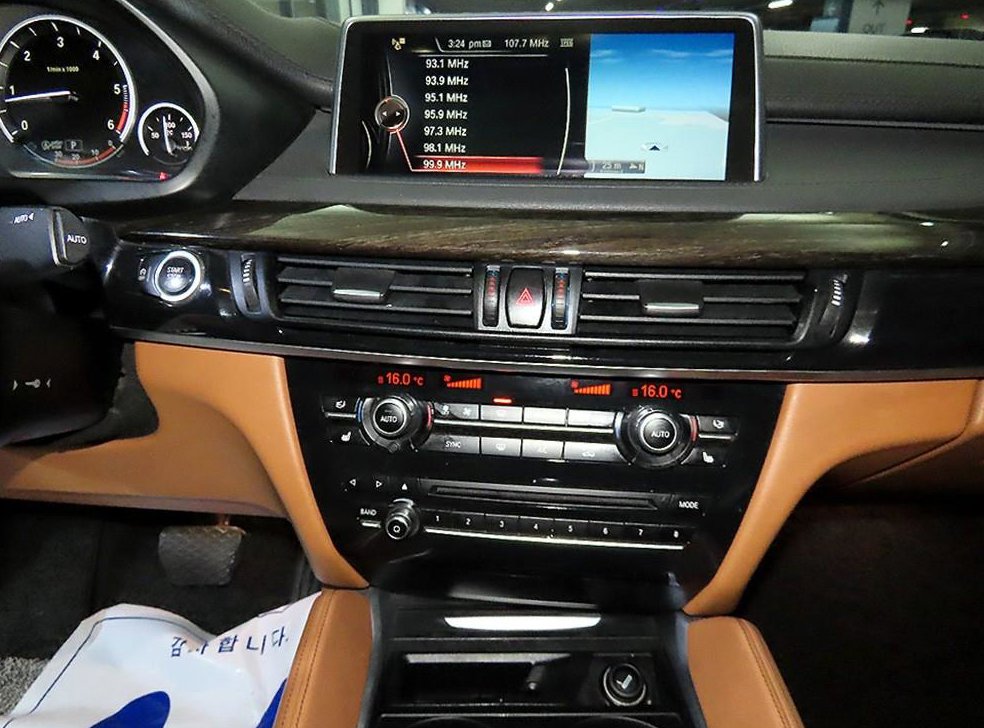 BMW X6 xDrive 30d 사진 11