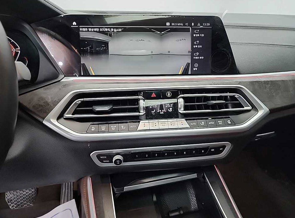 BMW X5 xDrive 30d xLine 사진 10