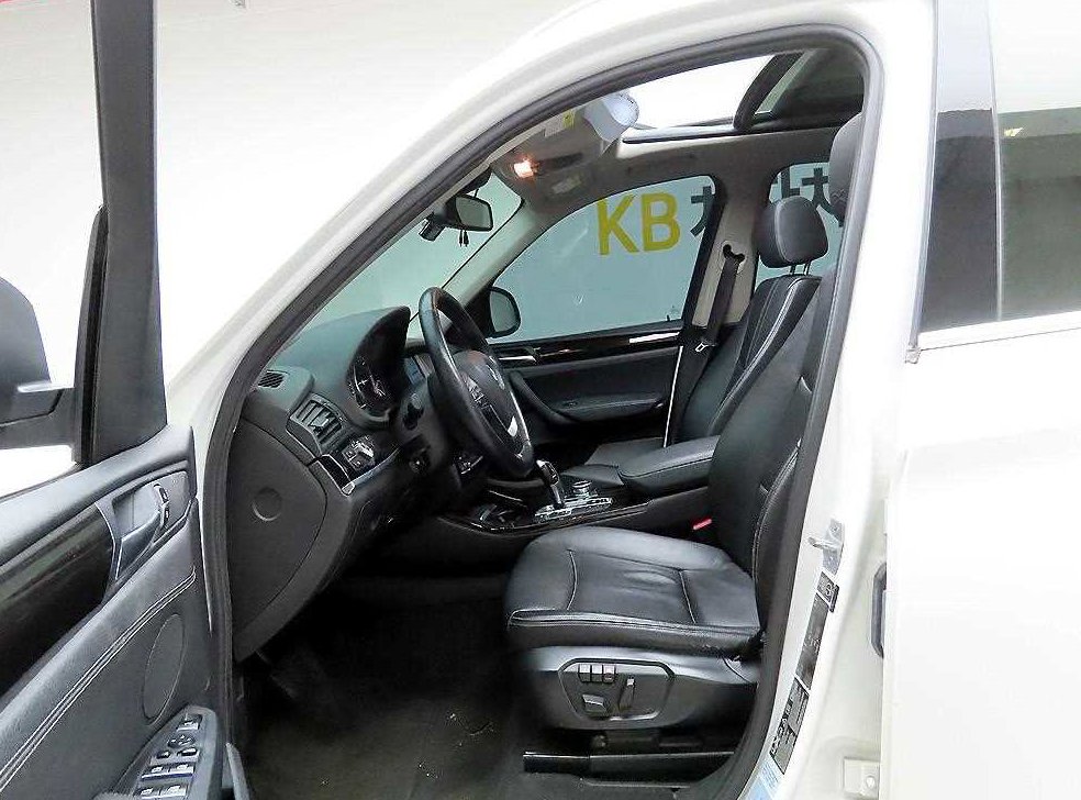 BMW X3 xDrive 20d 사진 13