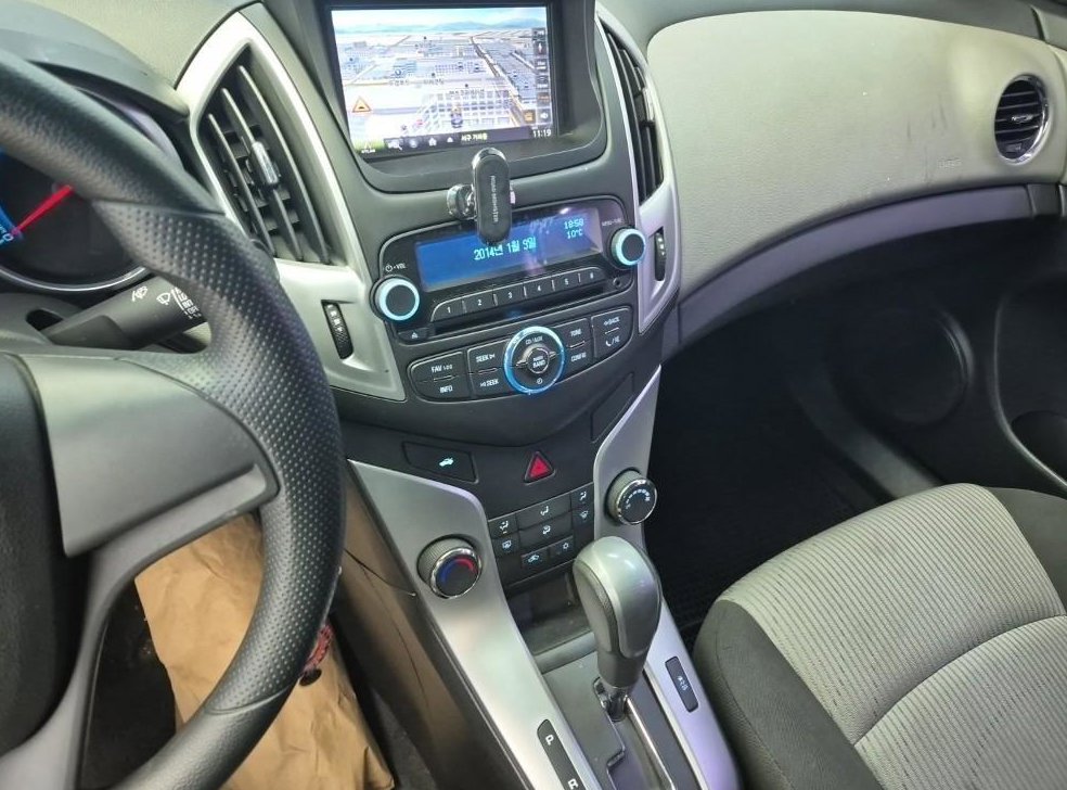 쉐보레 크루즈 1.8 LS 사진 10