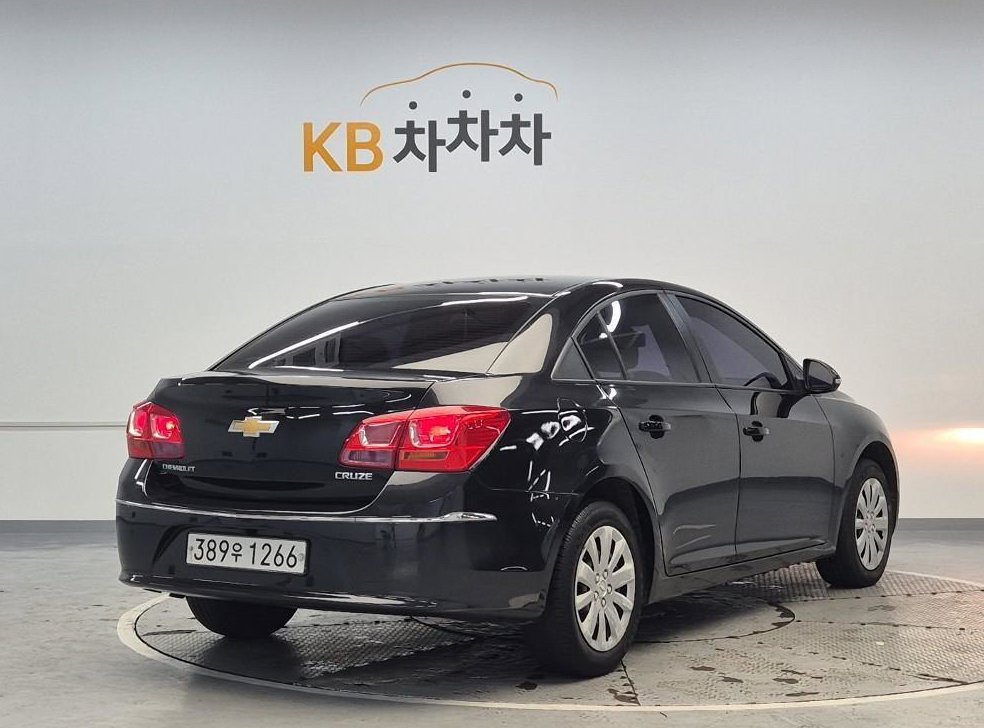 쉐보레 크루즈 1.8 LS 사진 3