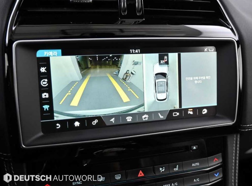 재규어 F-PACE 30d S 사진 15