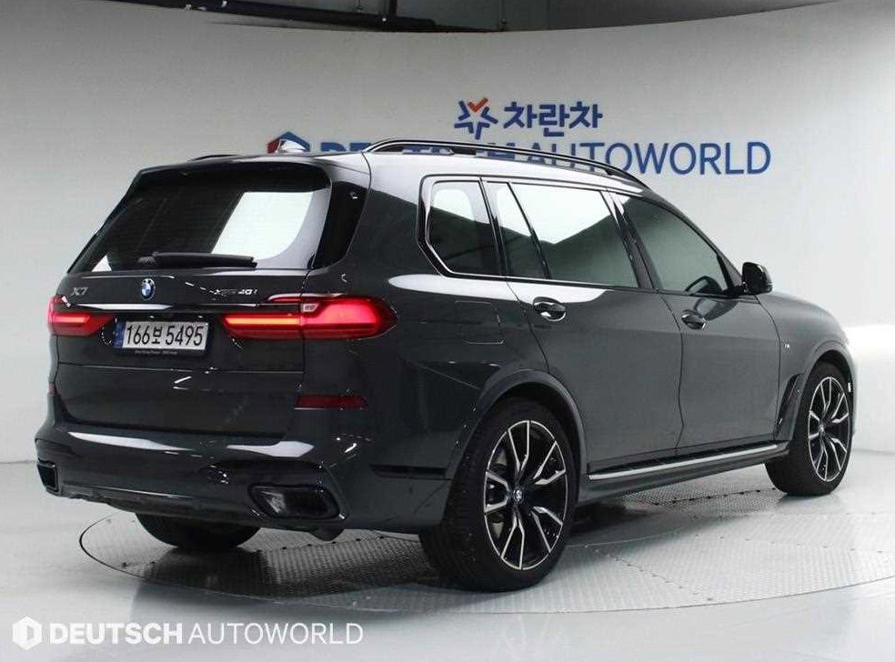 BMW X7 xDrive 40i M 스포츠 사진 2