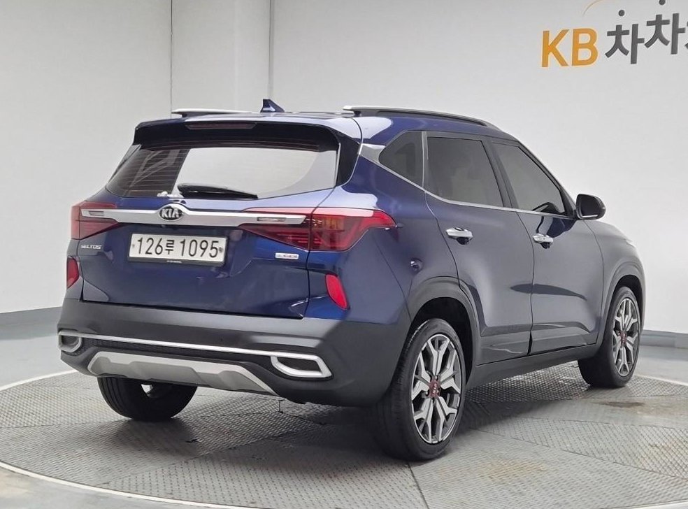기아 셀토스 가솔린 1.6 터보 2WD 사진 3
