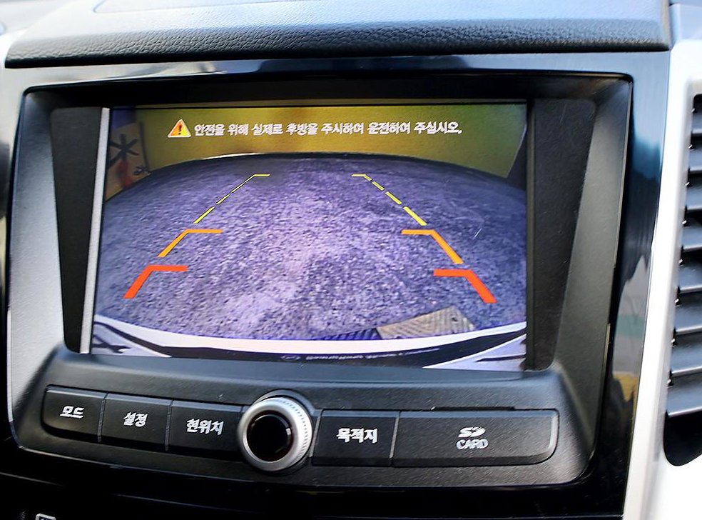 KG모빌리티(쌍용)  티볼리 가솔린 2WD 1.6 LX 사진 10