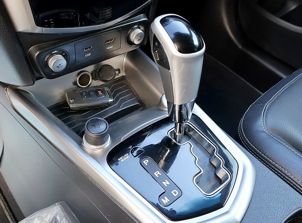 KG모빌리티(쌍용)  티볼리 가솔린 2WD 1.6 LX 사진 7