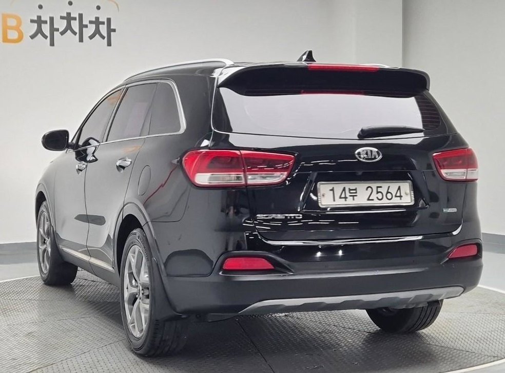 기아 쏘렌토 디젤 2WD 2.0 프레스티지 사진 2