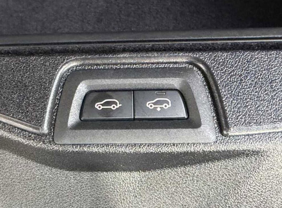 BMW X5 xDrive 40i xLine 사진 16