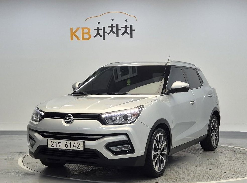 KG모빌리티(쌍용)  티볼리 4WD 가솔린 LX
