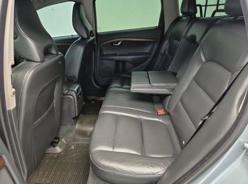 볼보 XC70 D5 사진 12