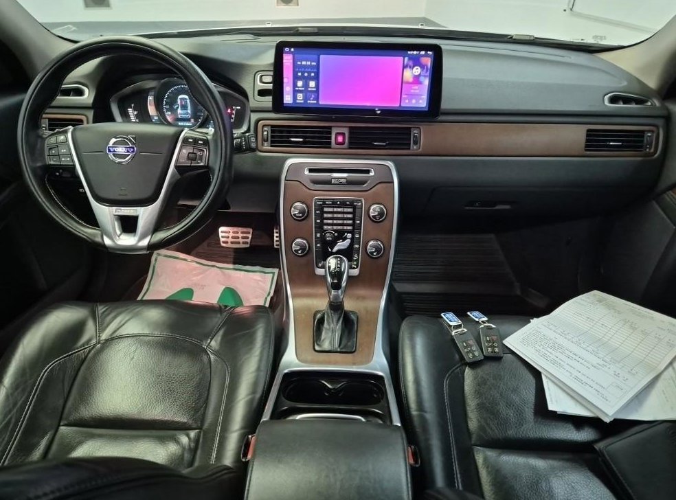 볼보 XC70 D5 사진 7