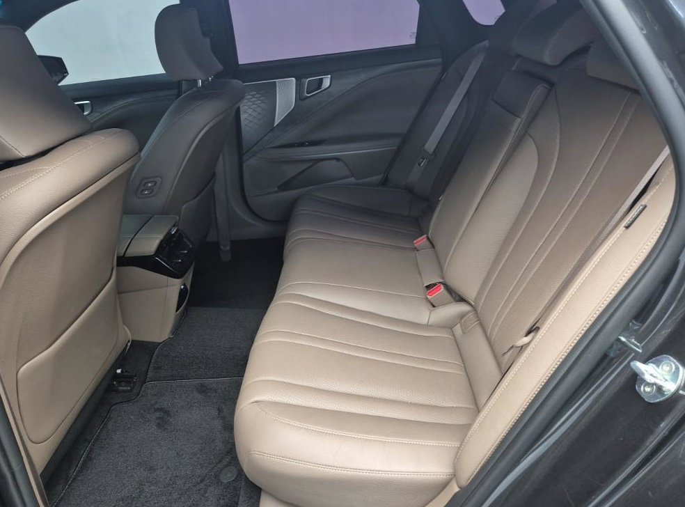 기아 K8 2.5 2WD 사진 12