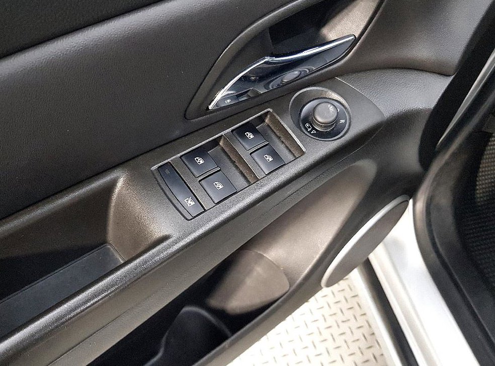 쉐보레 크루즈 1.8LTZ 사진 12