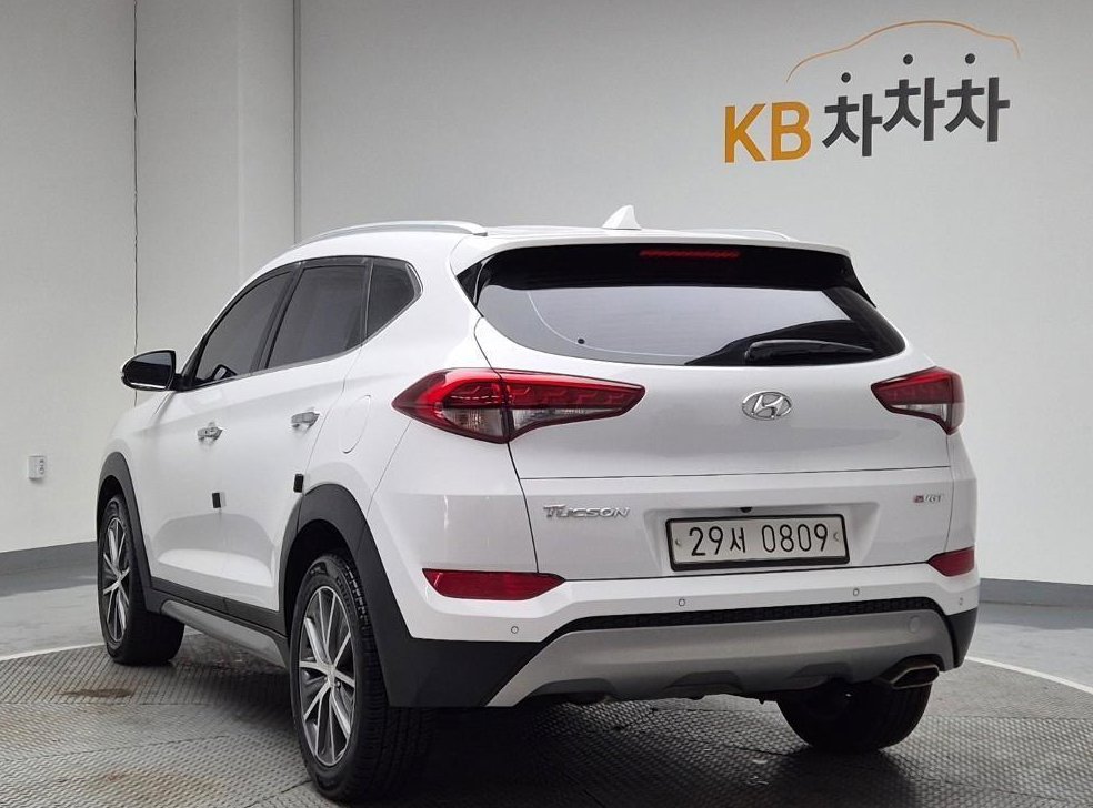 현대 투싼 디젤 1.7 2WD 사진 2